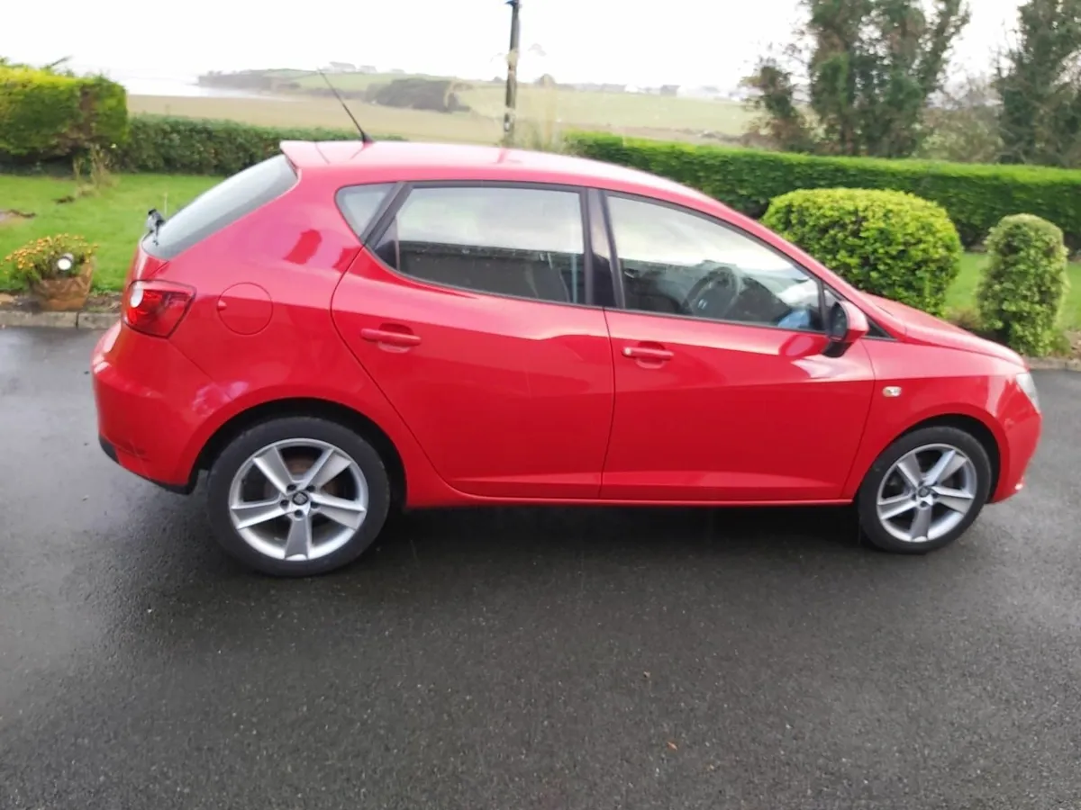 SEAT Ibiza 2014 - Image 2