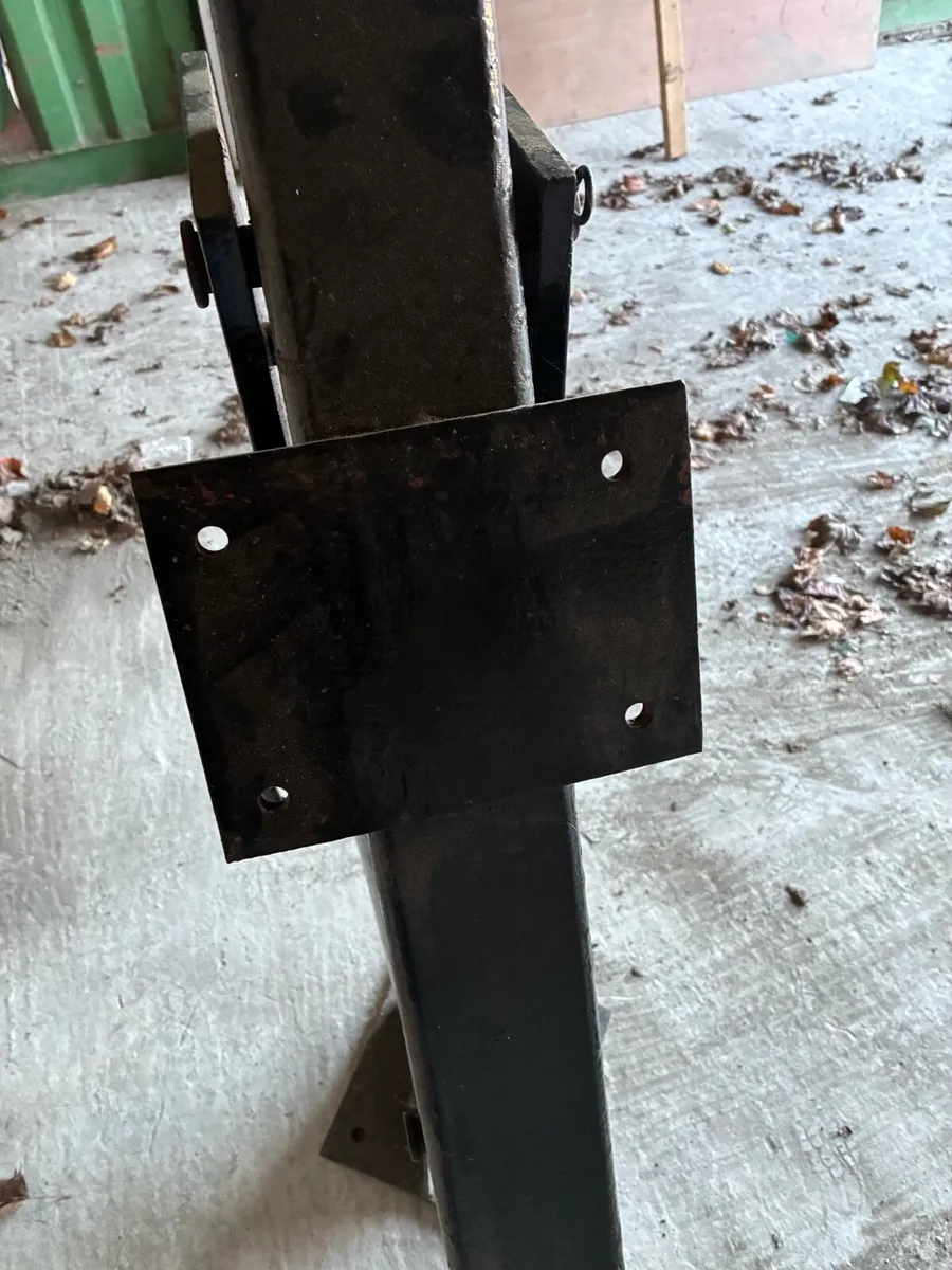 Crane /houst - Image 2