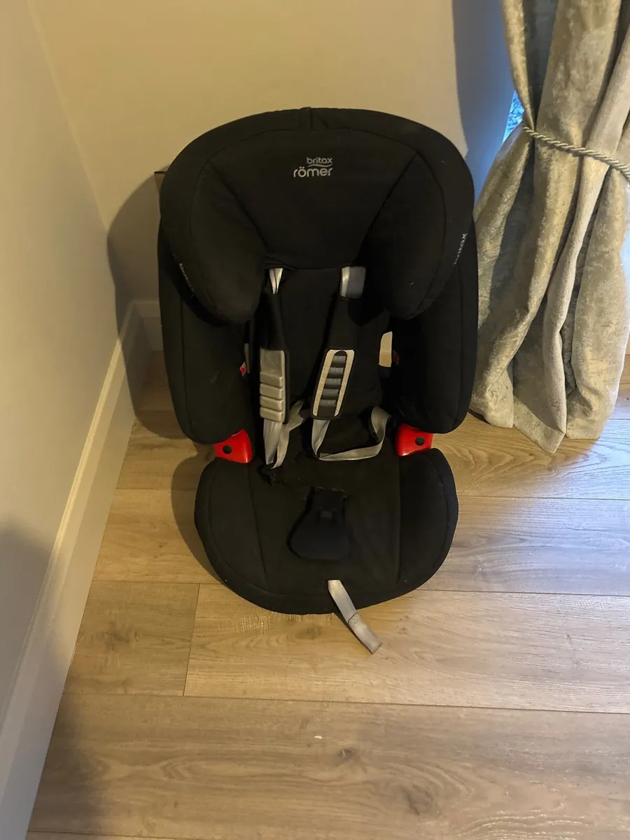 Britax romer car seat - Image 1