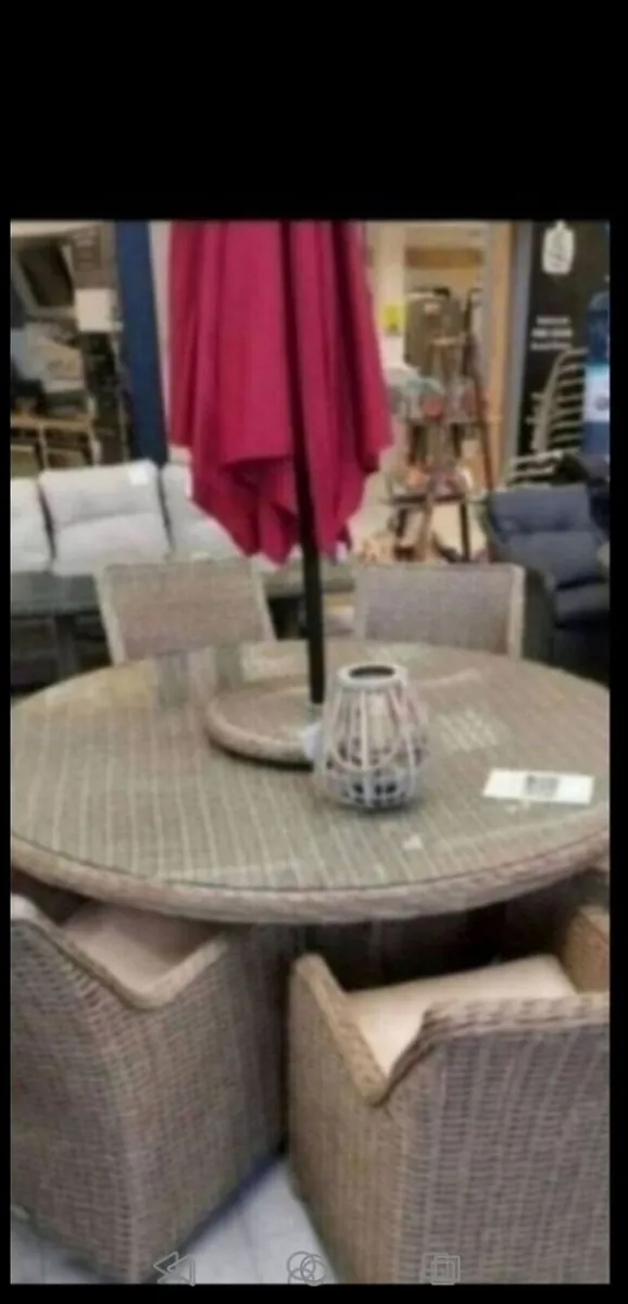 **CLEARANCE** Brand New Basket Rattan 6 Seater - Image 1