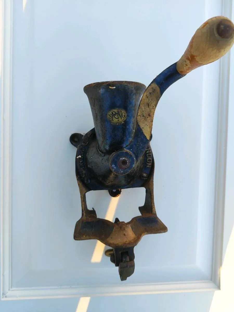 a beautiful old coffee grinder - Image 3