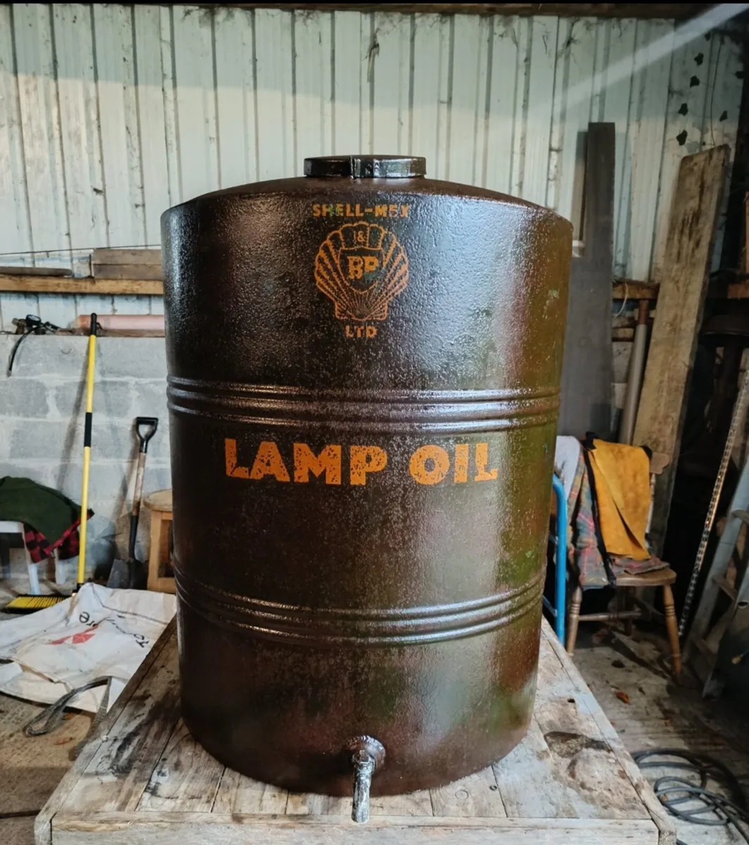 Paraffin oil dispenser - Image 1