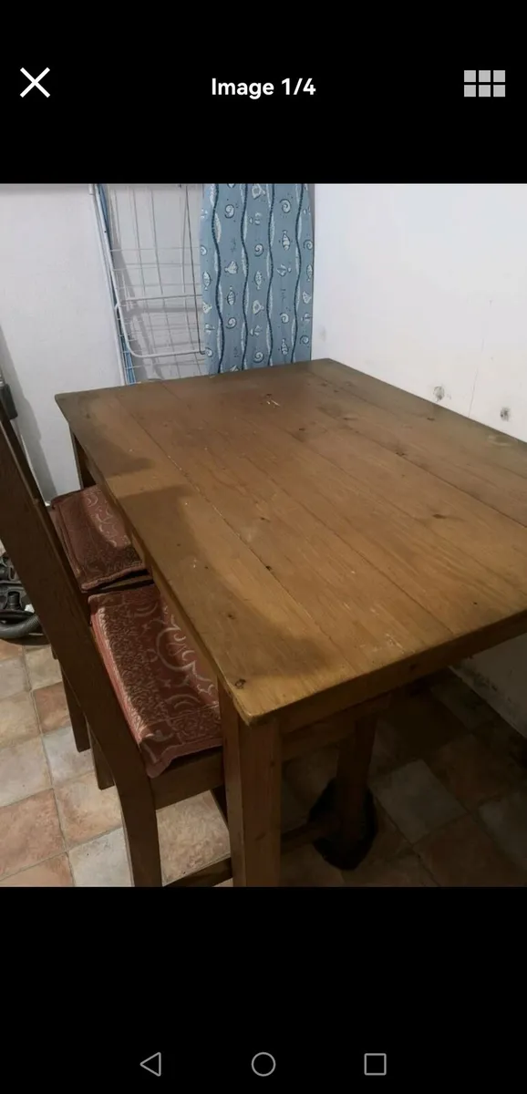 **CLEARANCE** Small Table & 2 Oak Chairs - Image 1