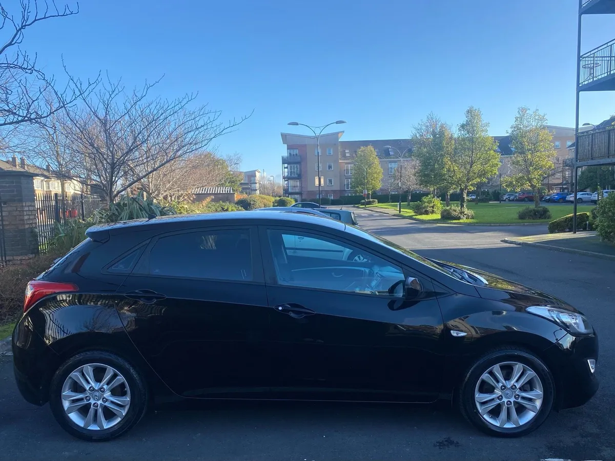 Hyundai i30,1.6 diesel,2 years NCT! - Image 2