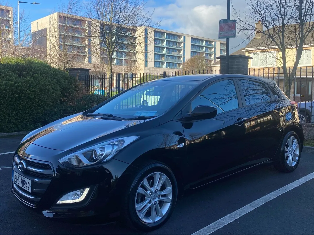 Hyundai i30,1.6 diesel,2 years NCT! - Image 4