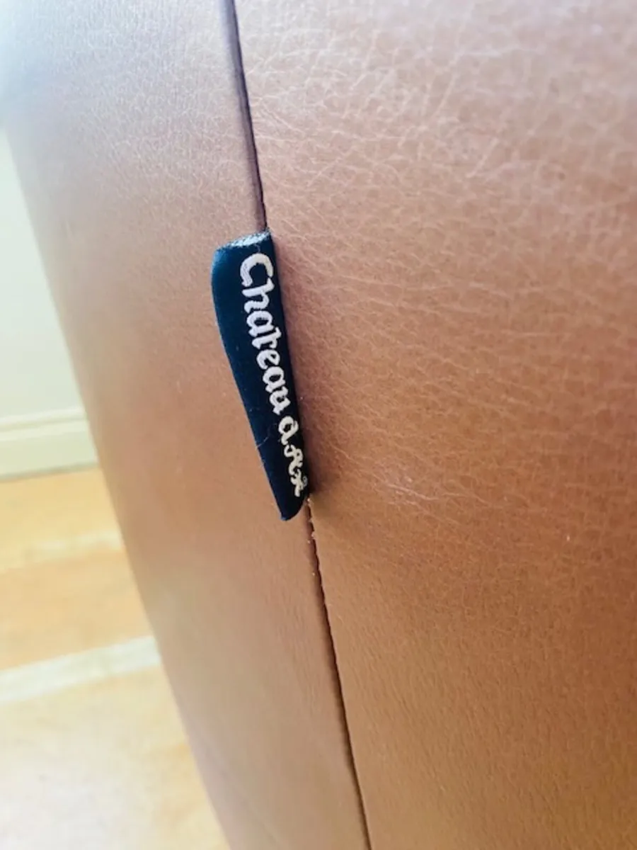 Leather swivel couch - Image 3
