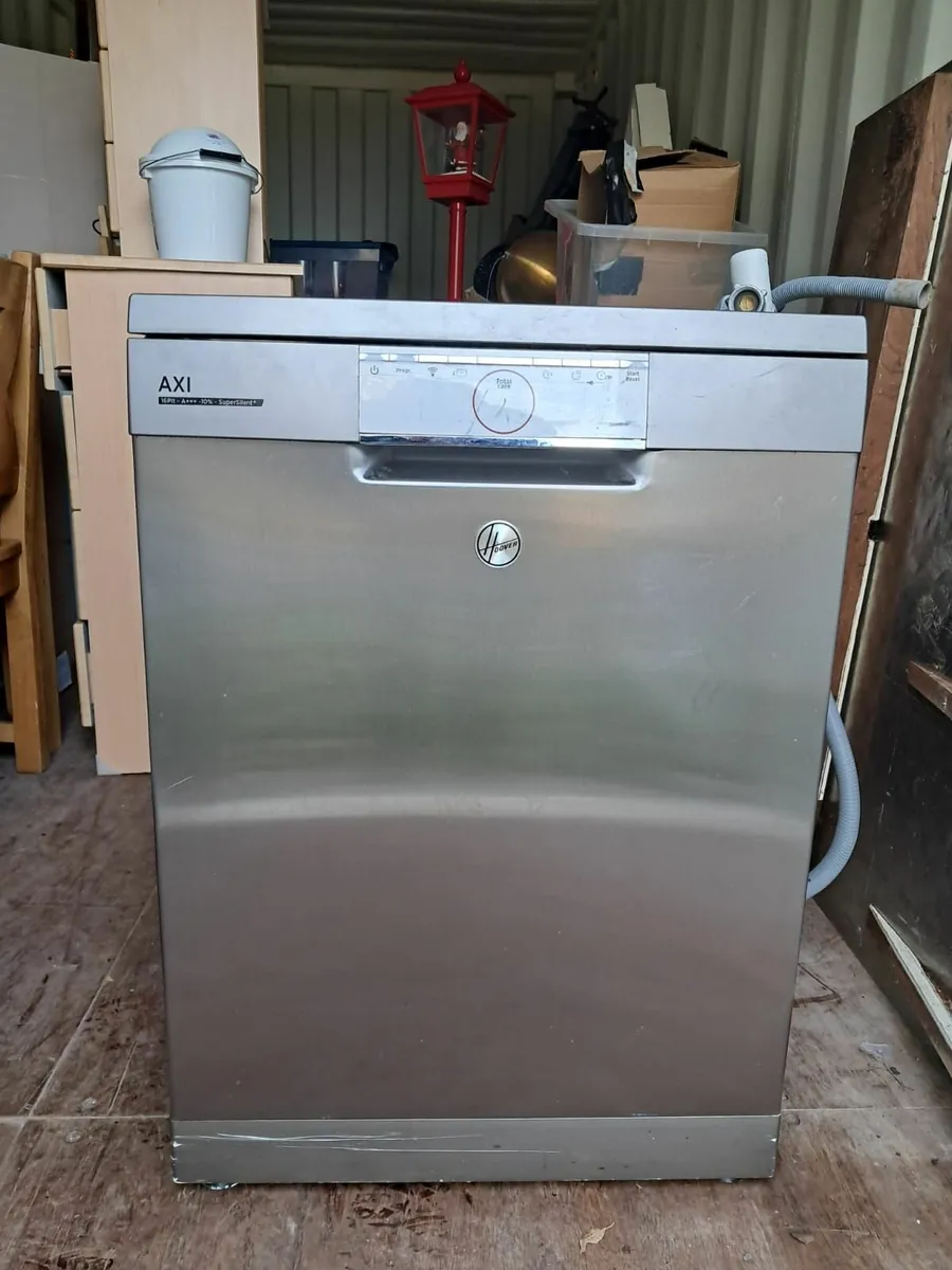 House contents - Image 1