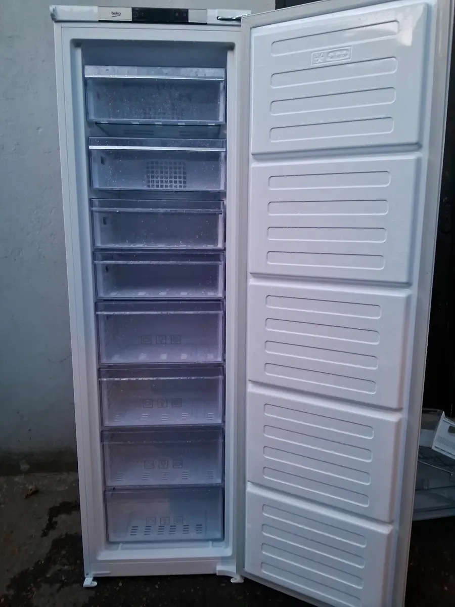 LARDER FREEZER FULL FROST FREE - Image 1