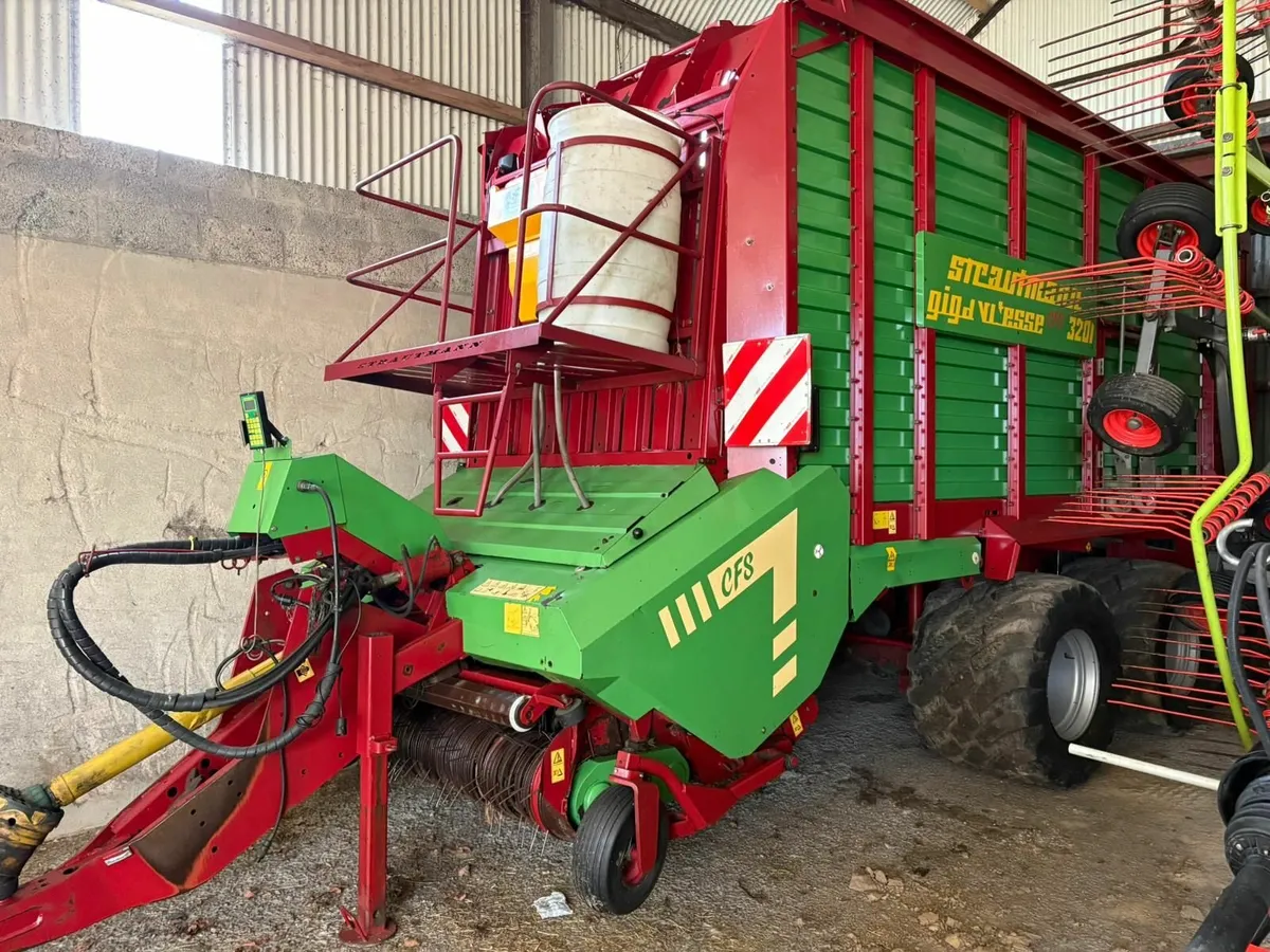 Strautmann silage wagon - Image 2