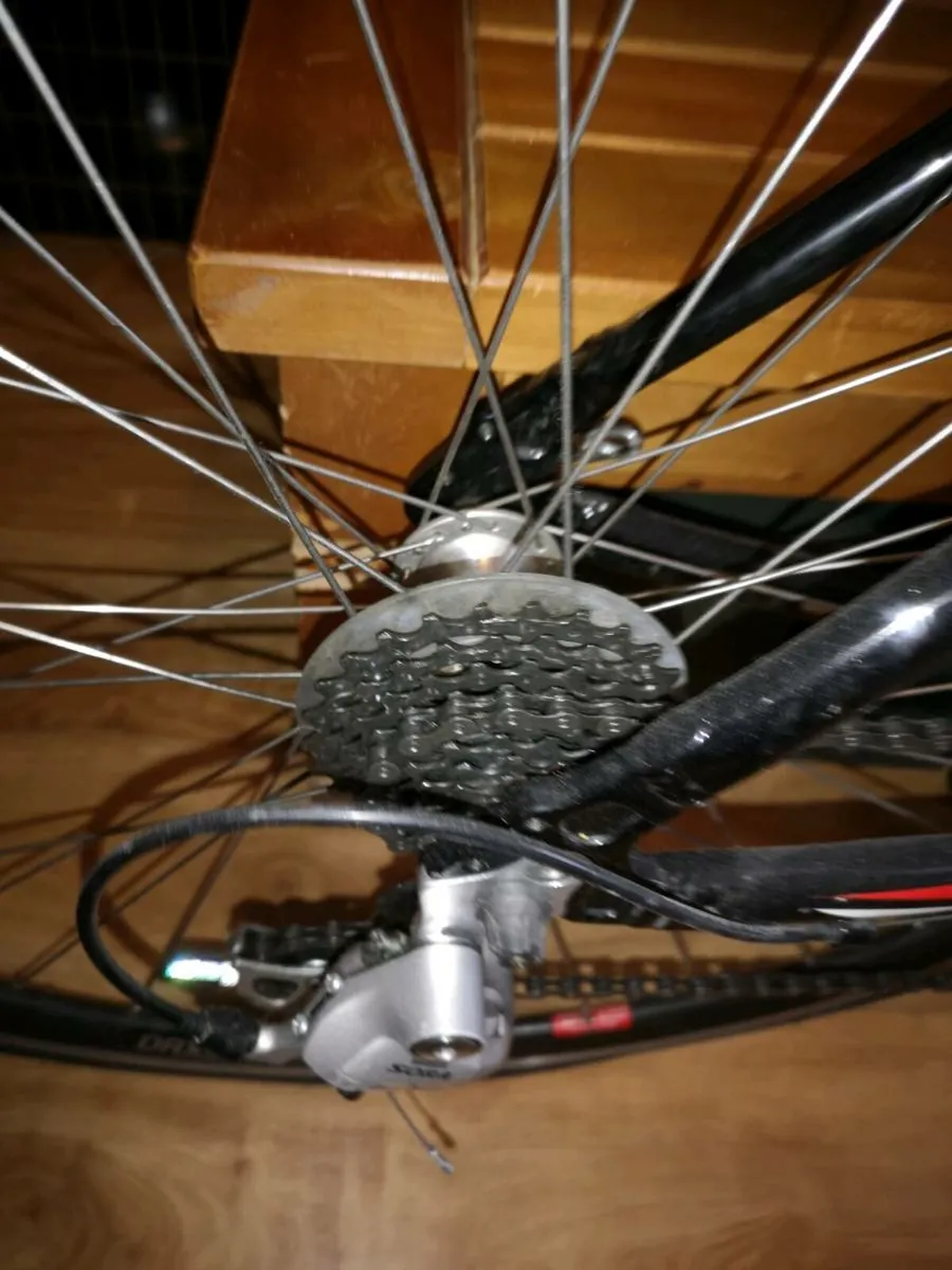 Claud Butler roubaix Bicycle - Image 4