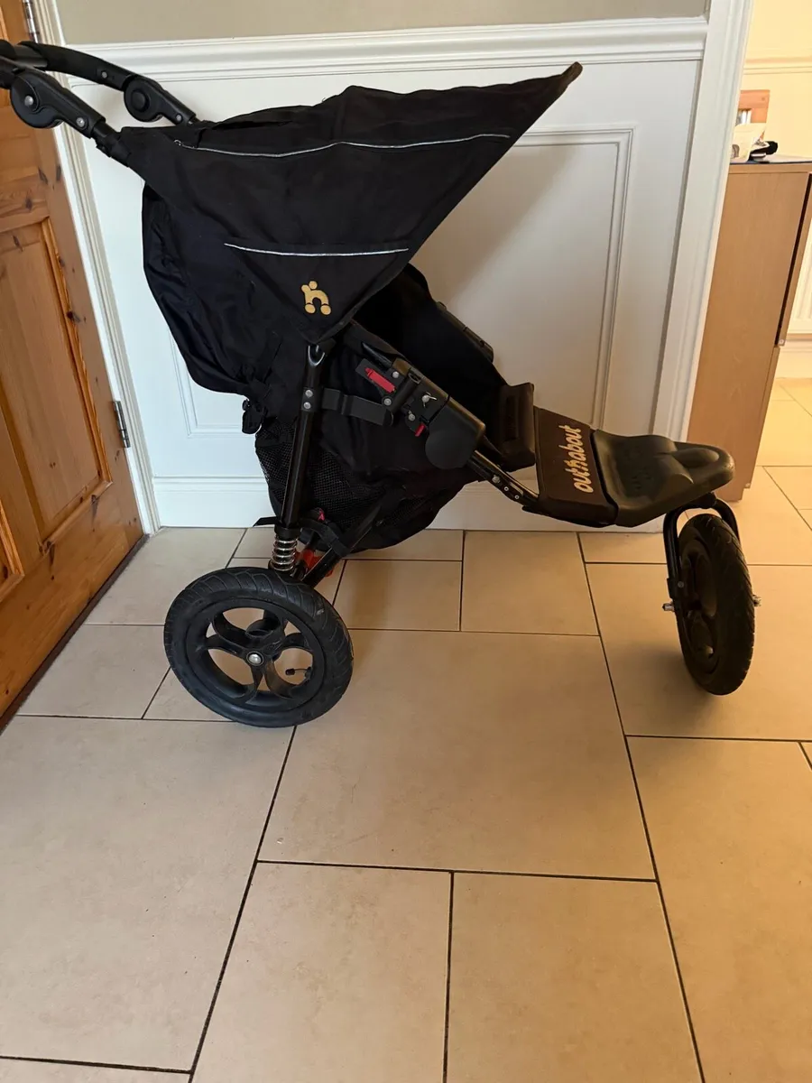 Out n about buggy - Image 2