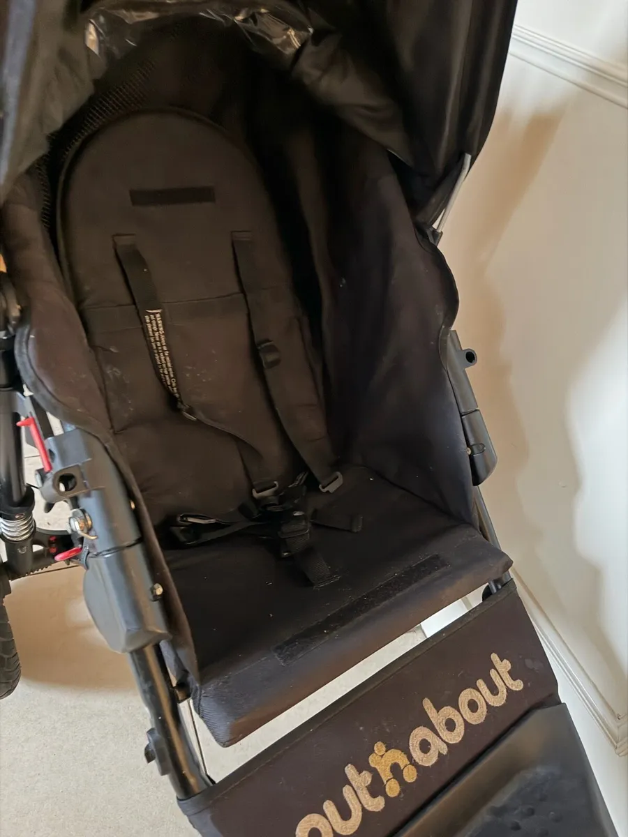 Out n about buggy - Image 4