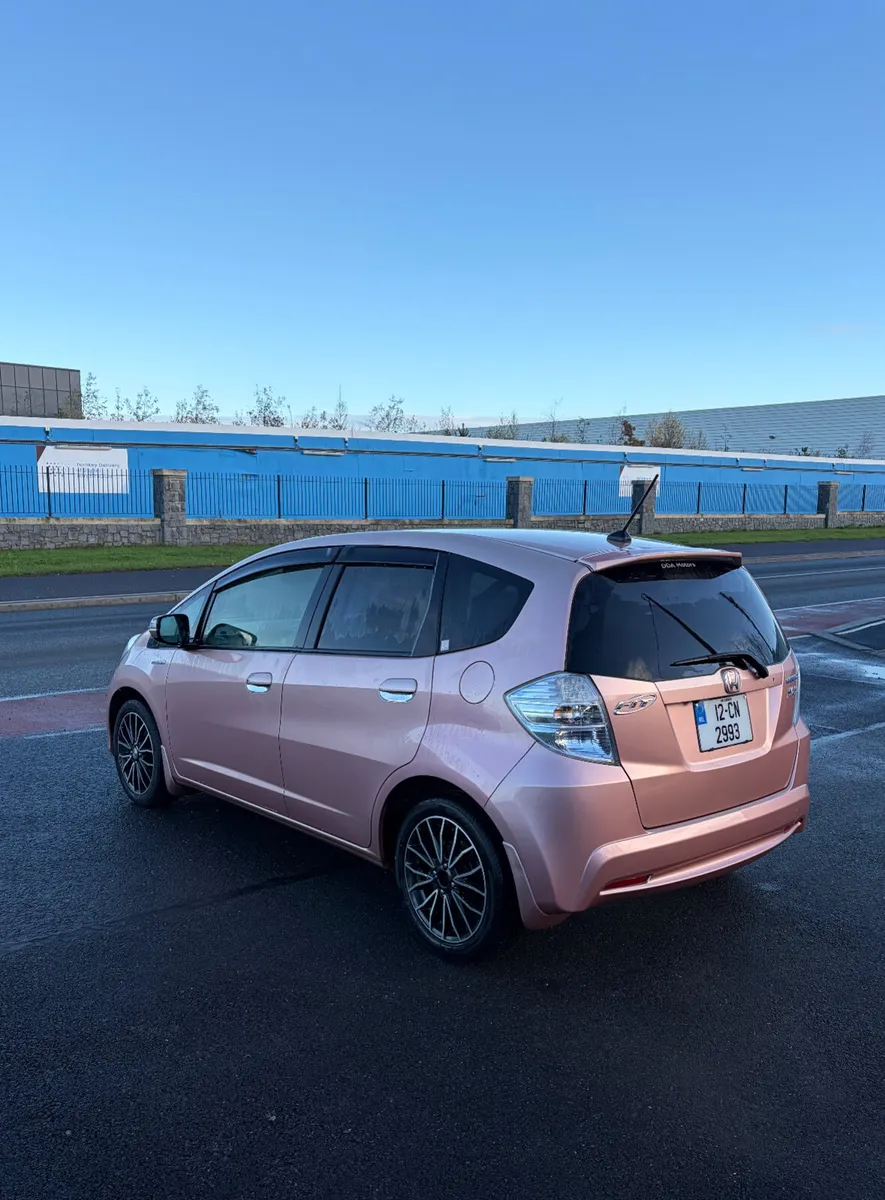 2012 Honda Fit 1.3 Hybrid Automatic - Image 4