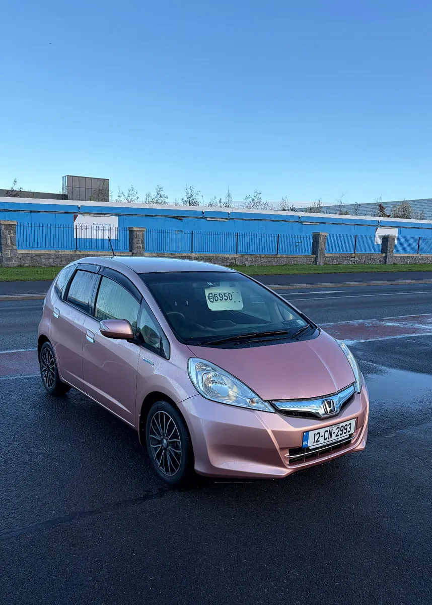 2012 Honda Fit (Jazz) 1.3 Hybrid Automatic - Image 3