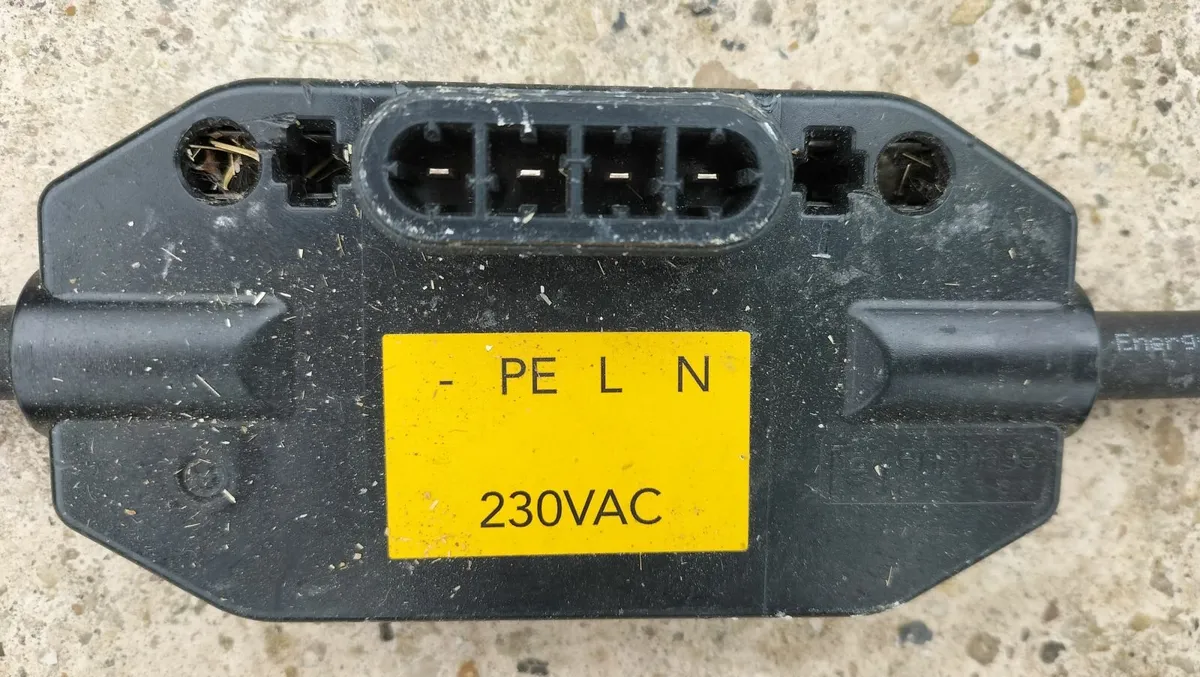 Solar Micro Inverters - Image 4