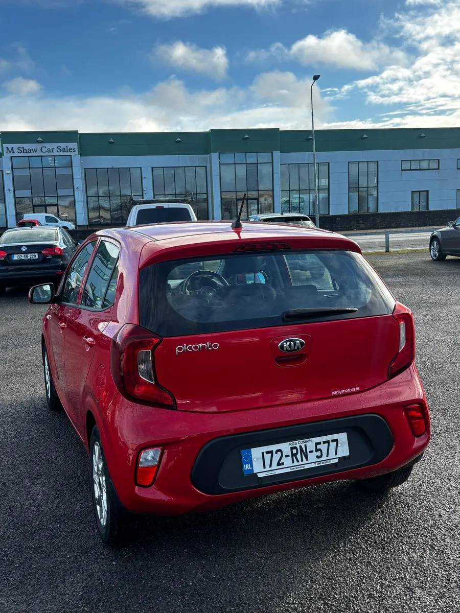 172 Kia Picanto  1.0 - Image 4