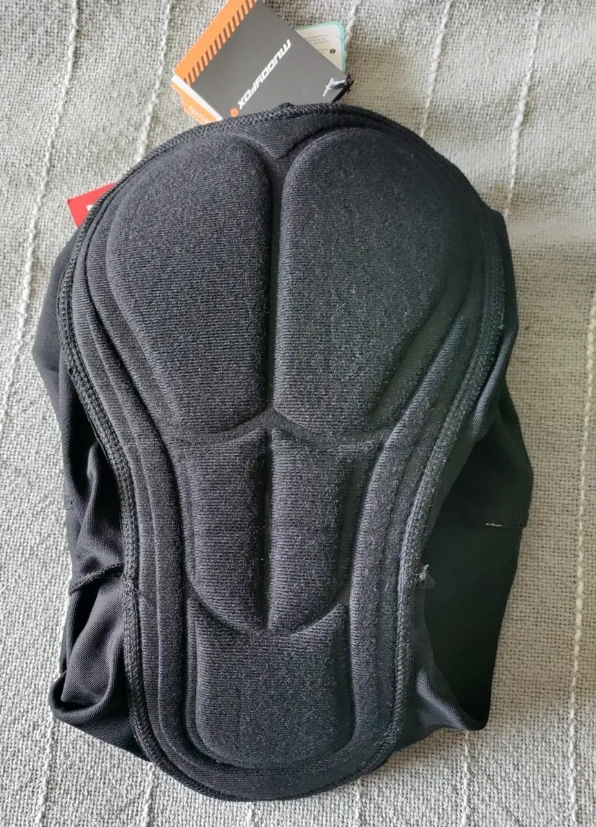 MuddyFox cycling shorts sz8 New - Image 3