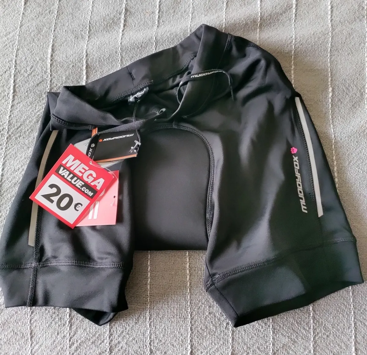 MuddyFox cycling shorts sz8 New - Image 4