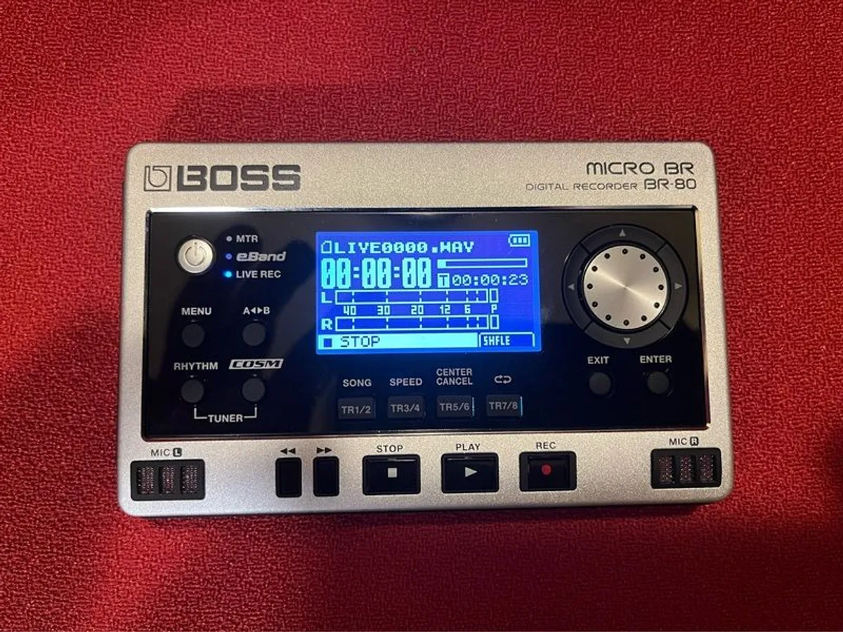 Boss Br 80 with case - Image 1