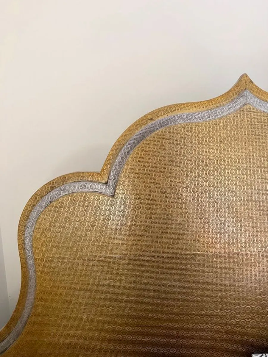 Anthropologie Embossed Brass Crest Bed, unique - Image 3