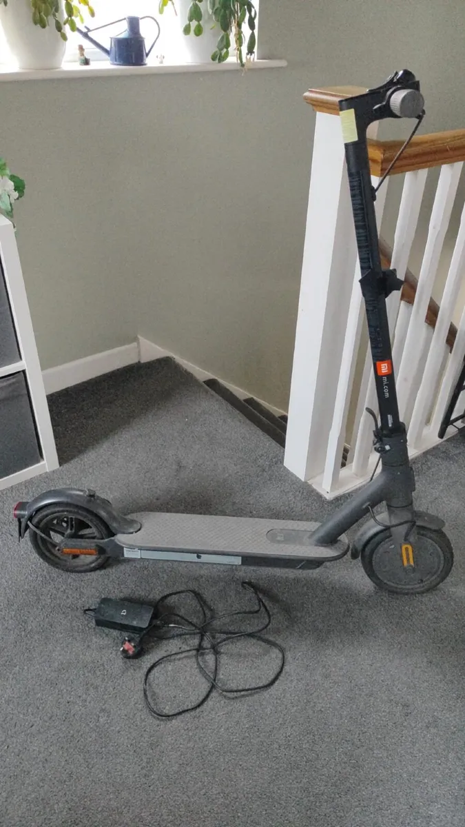 Xiaomi 1S Electric Scooter - Image 1