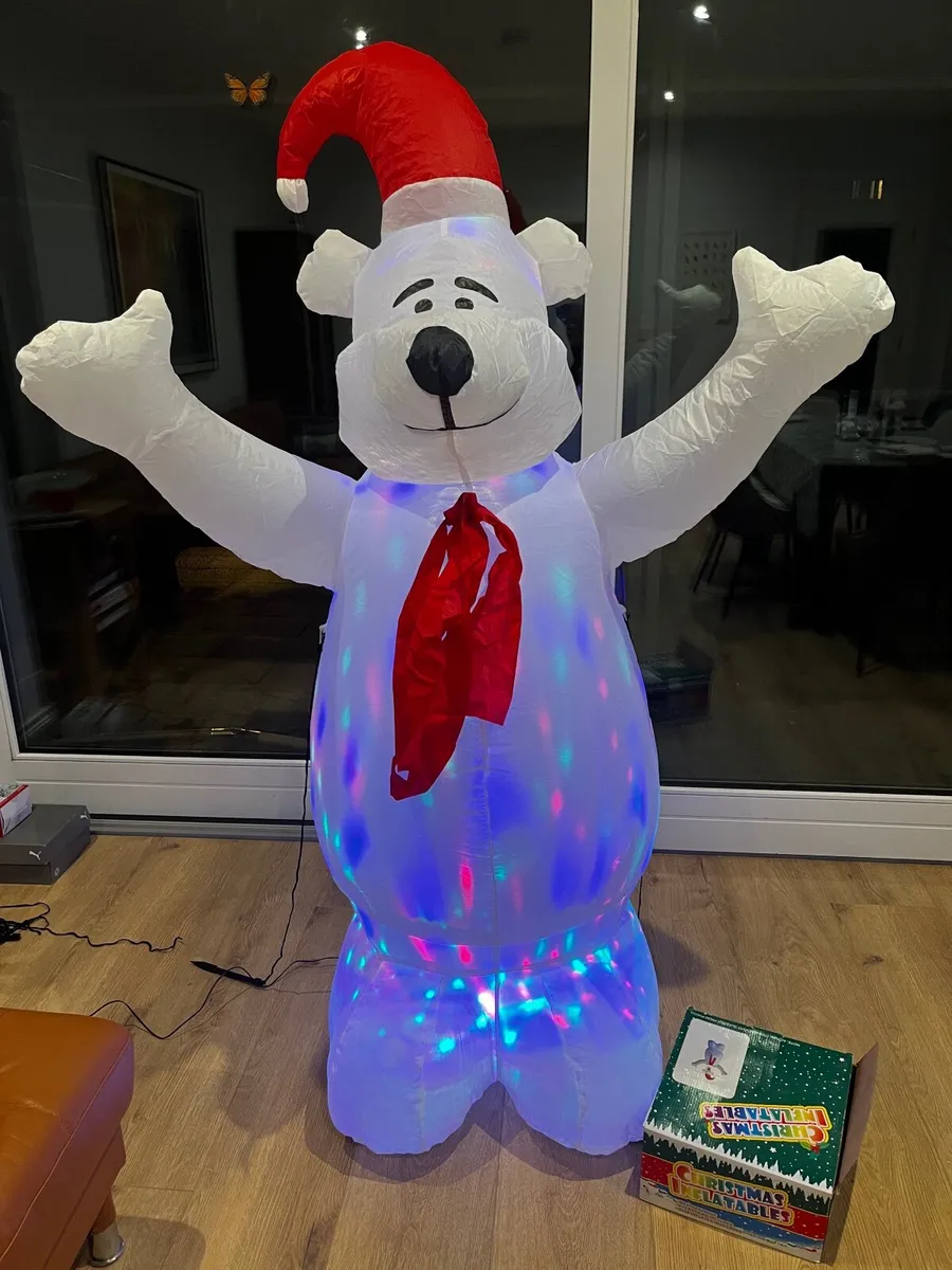 Christmas Decoration - Image 1