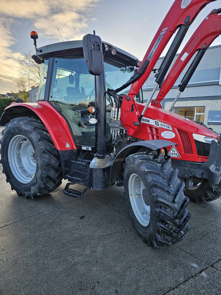2018 Massey Ferguson 5712S - €60,976 + VAT - Image 3