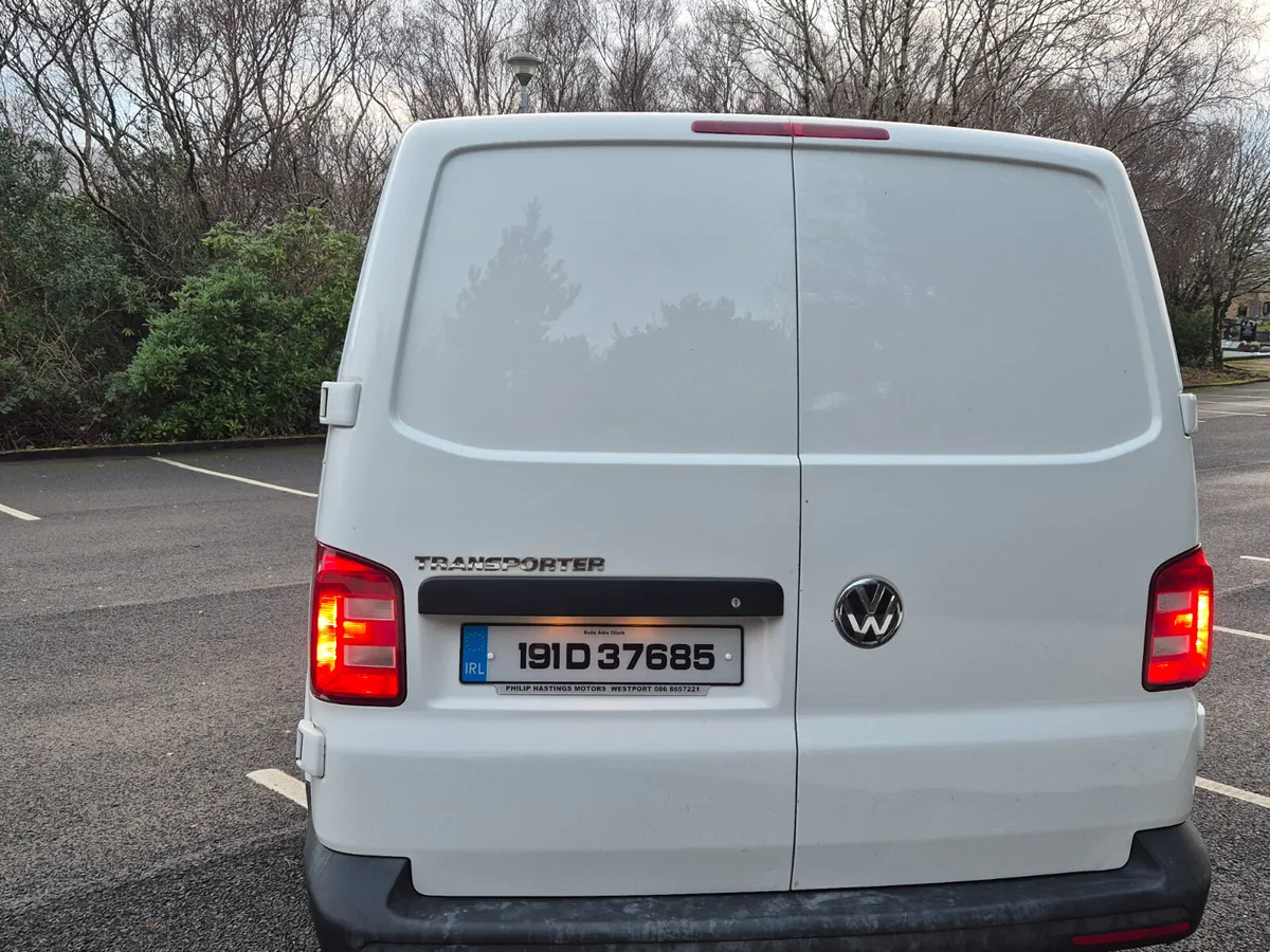 Volkswagen Transporter 2019 150bhp - Image 2