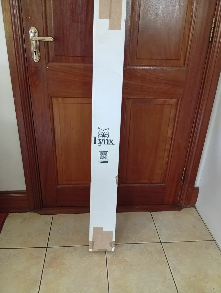 Lynx Parallax Graphite Irons NEW NEW NEW - Image 2