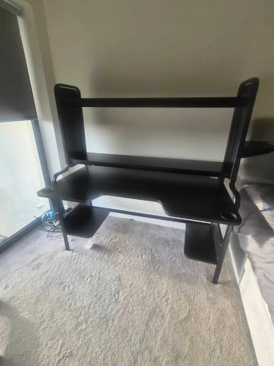 Gaming Desk €199 in IKEA - Image 3