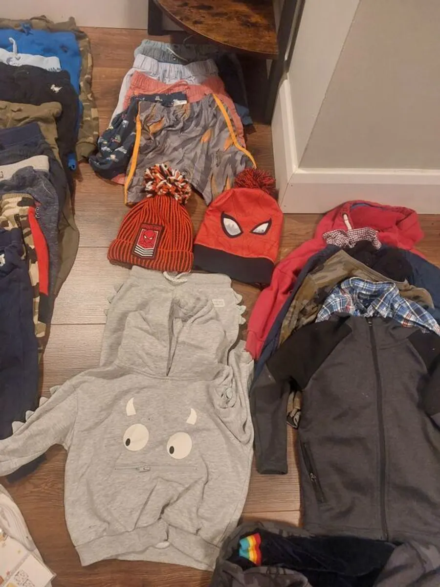 Boys Clothes Bundle Aged 3 to 4 yrs - Image 2