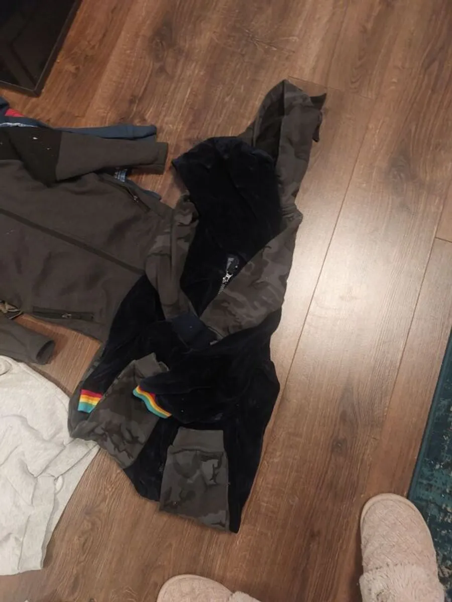 Boys Clothes Bundle Aged 3 to 4 yrs - Image 3