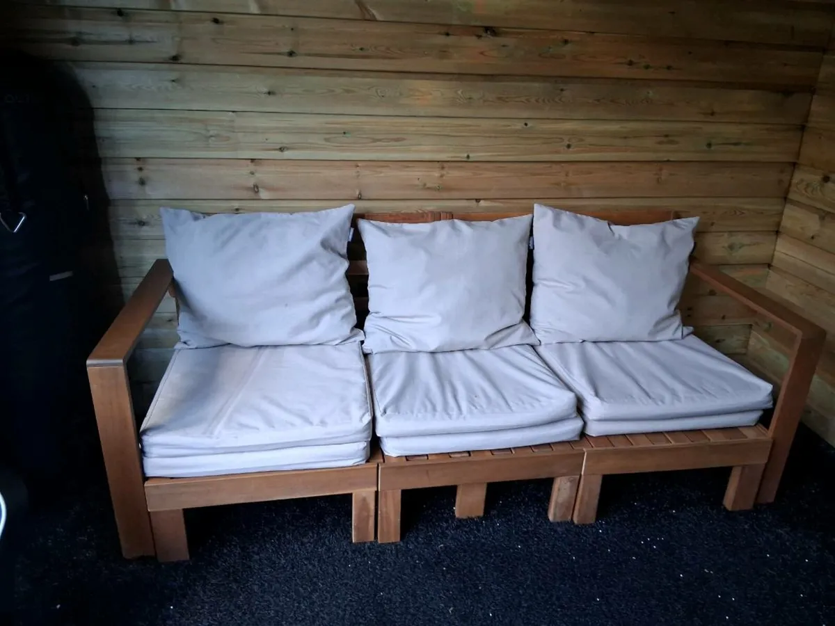 Pullout Chair - Image 1