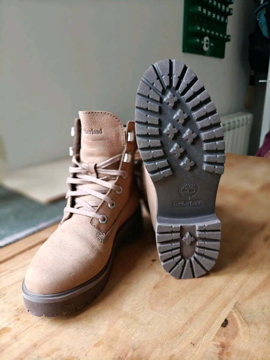 Timberland Carnaby Cool Suede Boots - Image 2