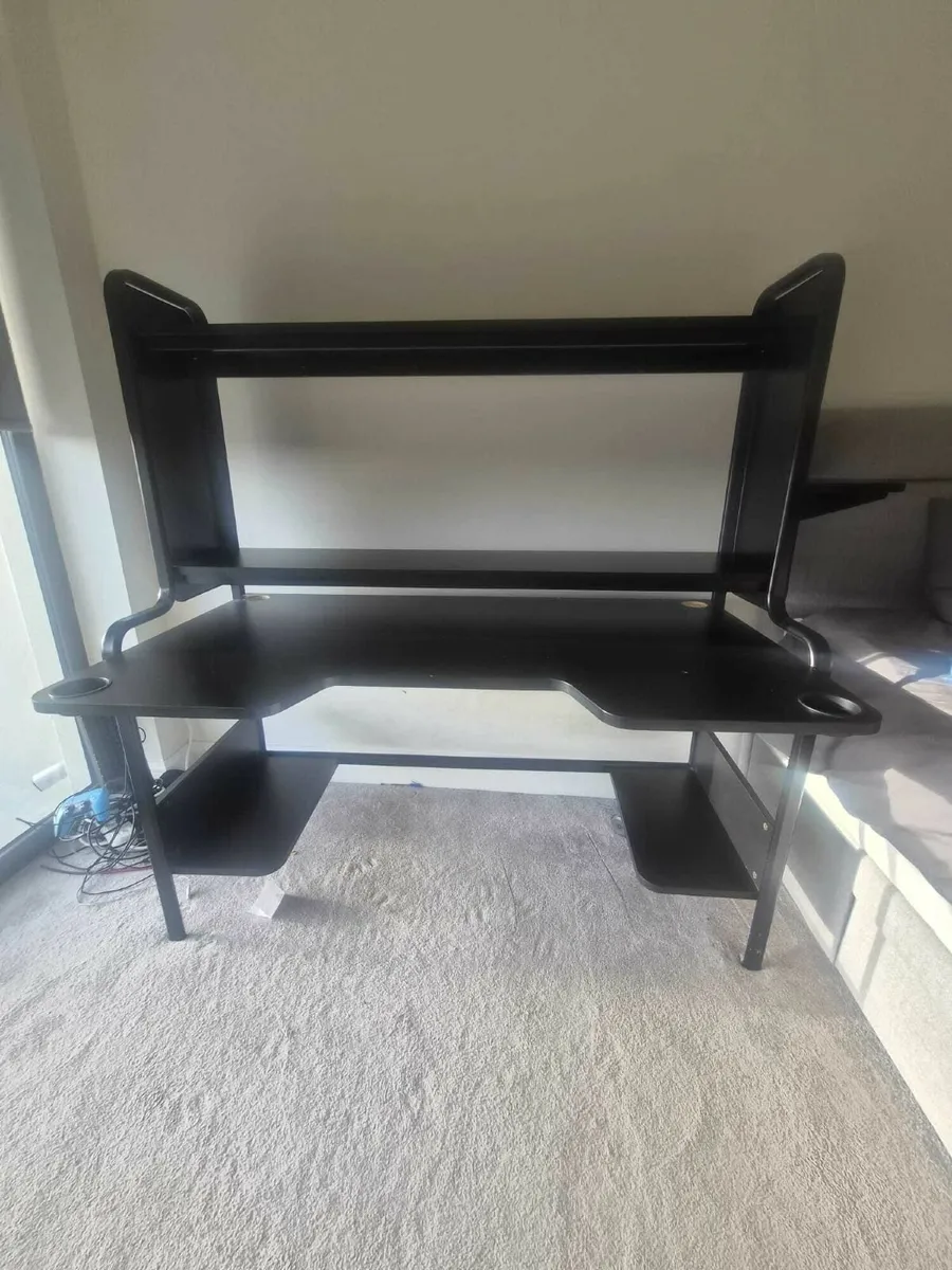 Gaming Desk €199 in IKEA - Image 2