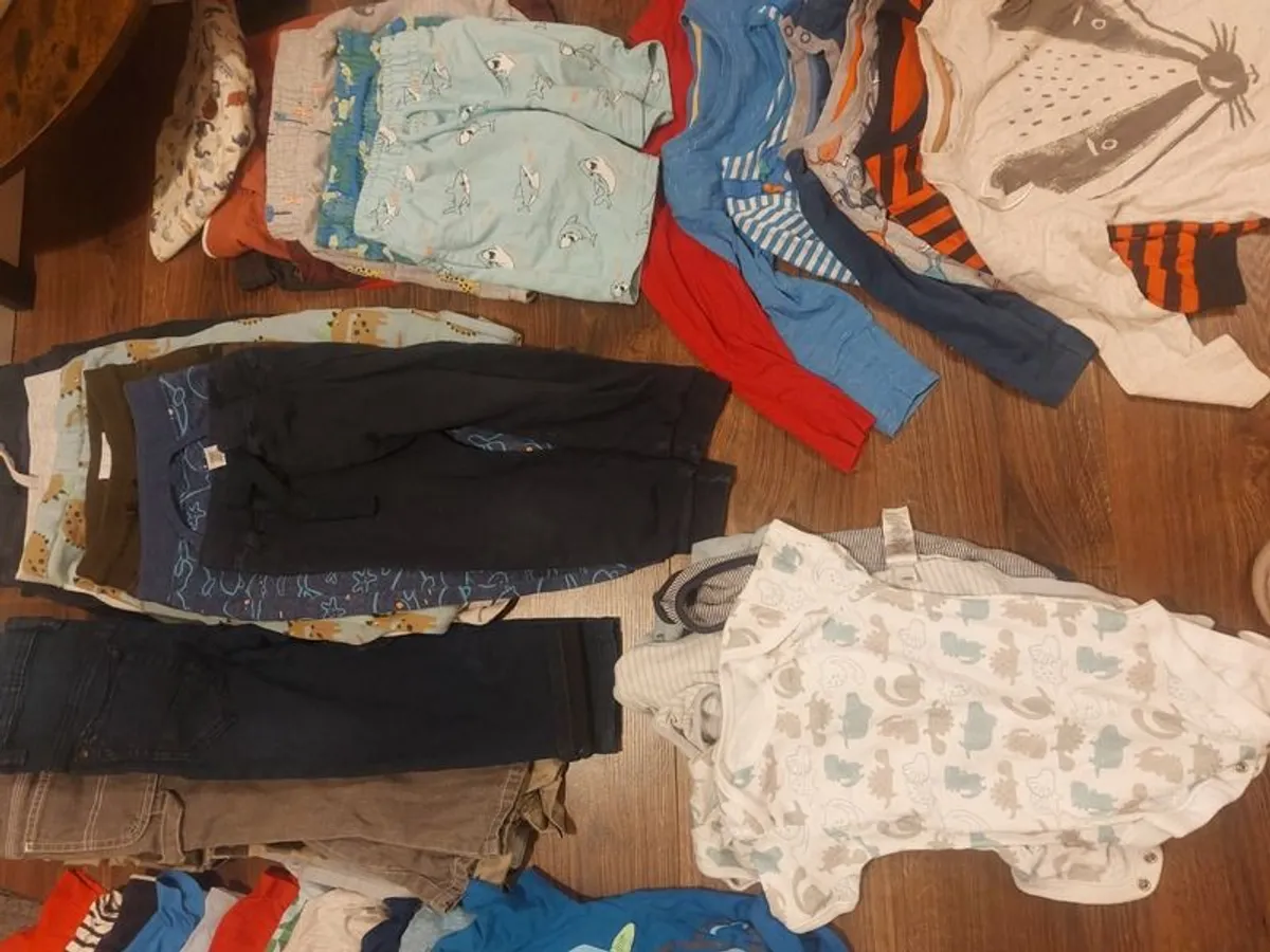 Boys Clothes Bundle age 2 to 3 years - Image 4