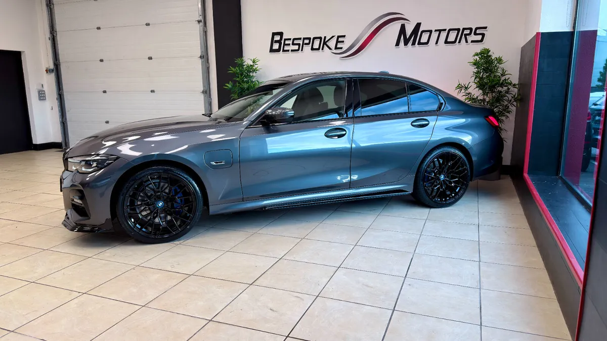 BMW 330e Msport Pro - Image 3