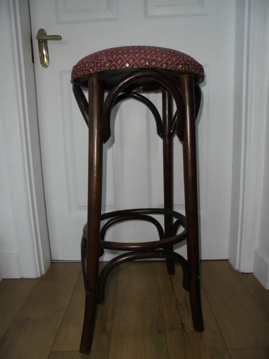 Bentwood chair