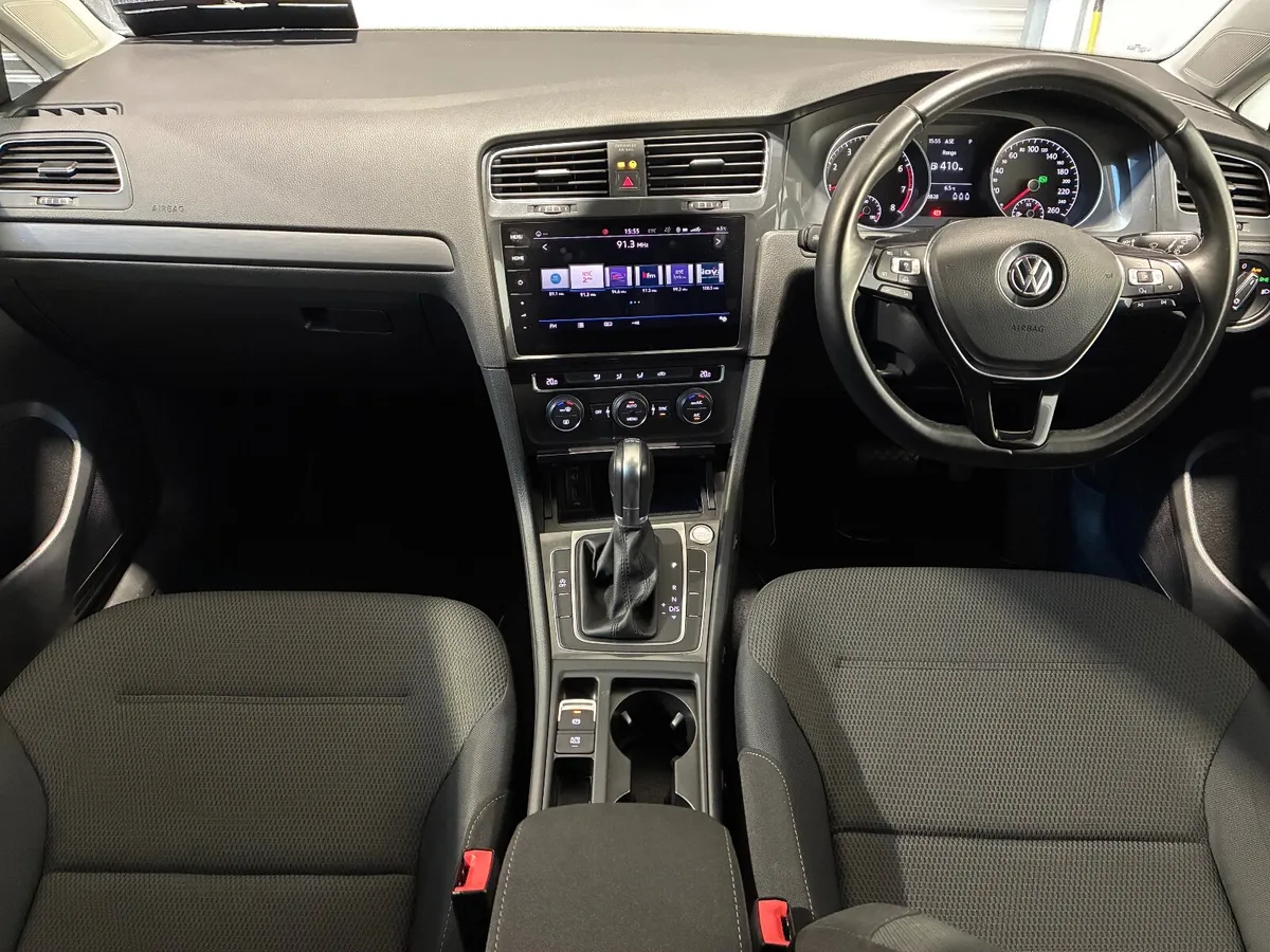 Volkswagen Golf 2017 1.2 Auto - Image 3