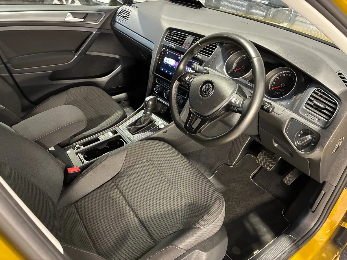 Volkswagen Golf 2017 1.2 Auto - Image 4
