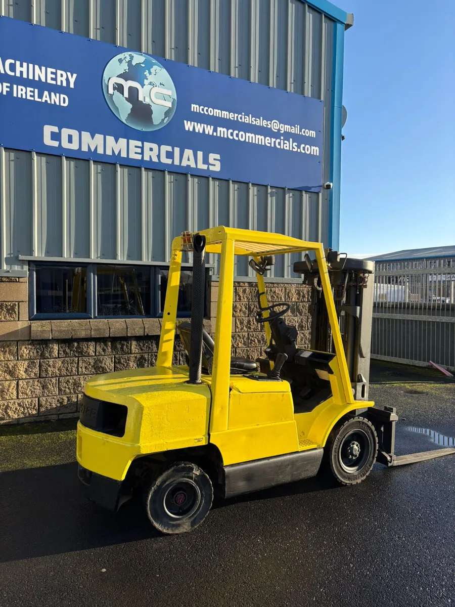 For Sale: 3 Ton Hyster Forklift - Image 3