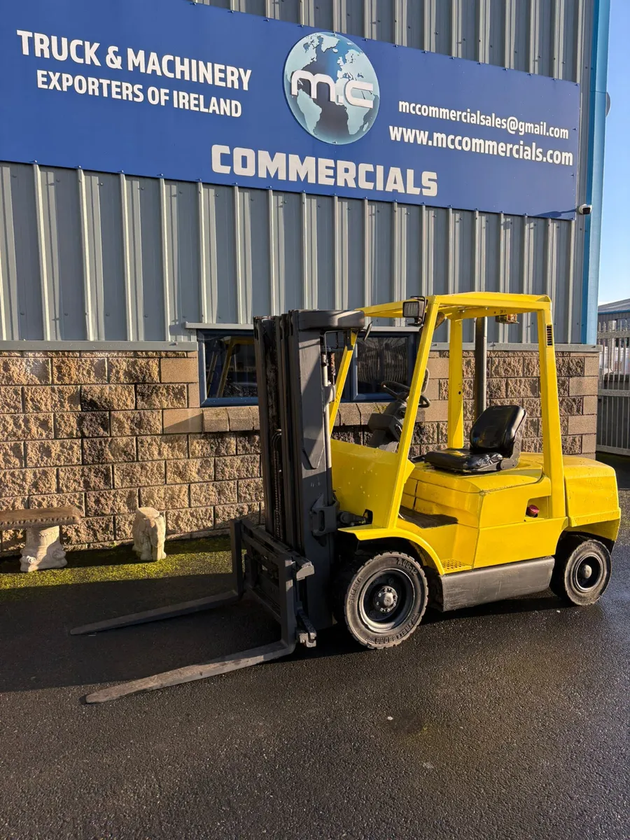 For Sale: 3 Ton Hyster Forklift - Image 2
