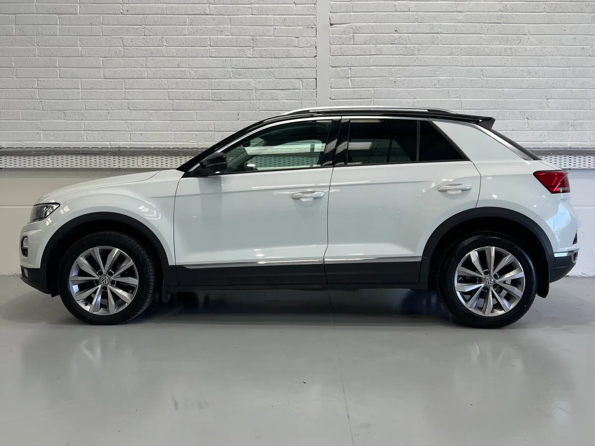 Volkswagen T-Roc Design 1.6TDI 115bhp 6 Speed Man - Image 4