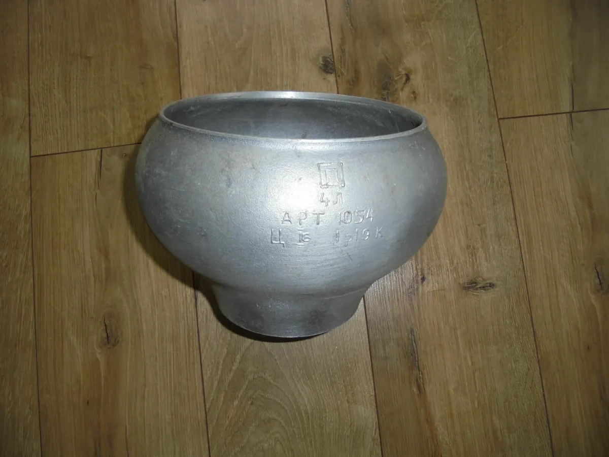 Vintage Aluminum Pot 4L - Image 1