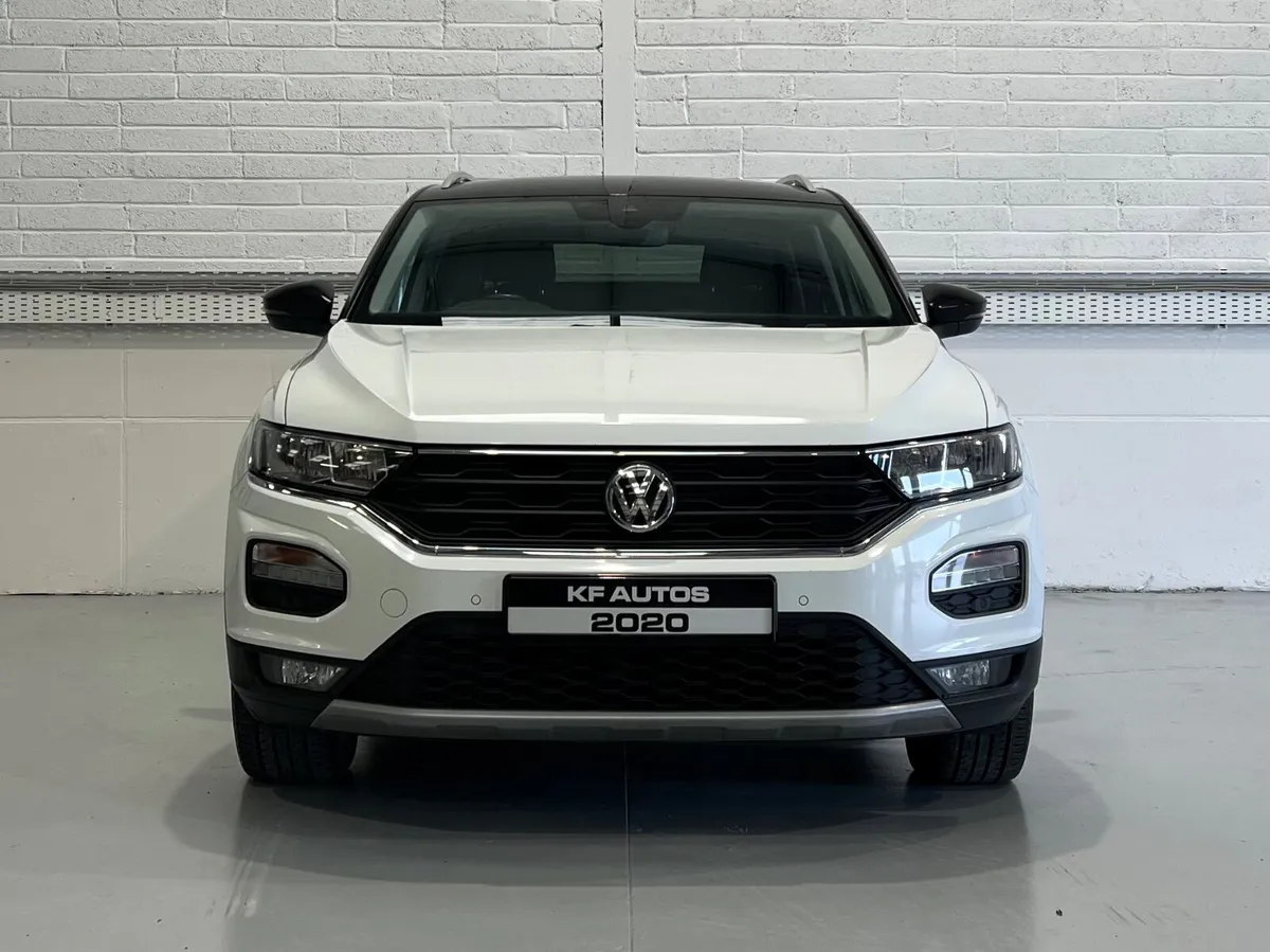 Volkswagen T-Roc Design 1.6TDI 115bhp 6 Speed Man - Image 2