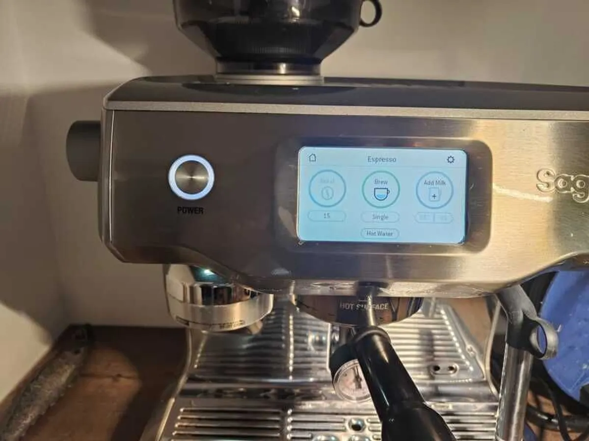 Sage Oracle Touch Bean-to-Cup Coffee Machine Recently Serviced - Image 2