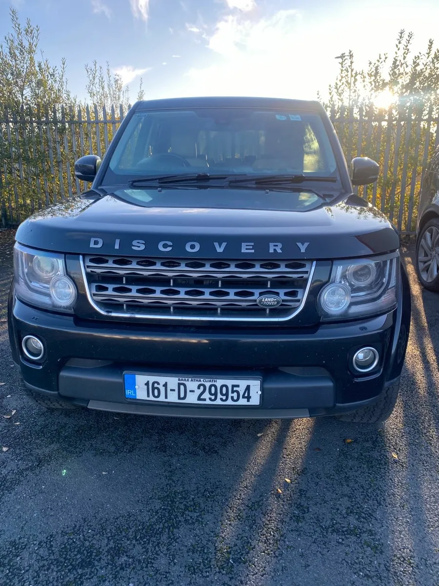 Land Rover Discovery 2016 - Image 1