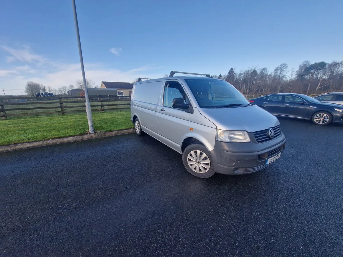 Volkswagen transporter 2005 with failsheet - Image 1