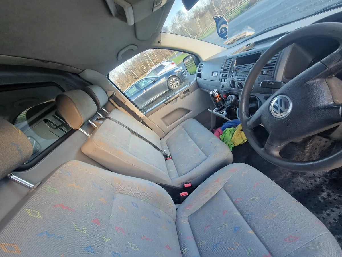 Volkswagen transporter 2005 with failsheet - Image 3