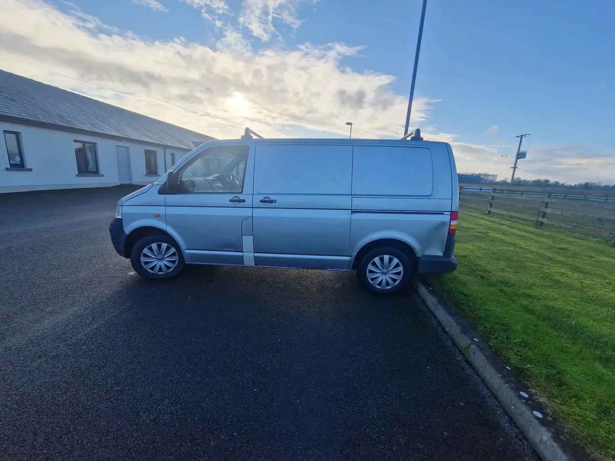 Volkswagen transporter 2005 with failsheet - Image 4